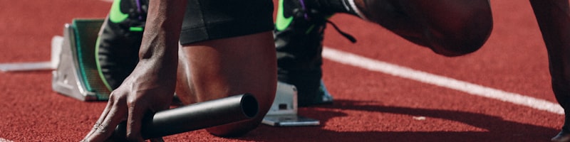 体育资讯配图 - 足球运动员训练场景